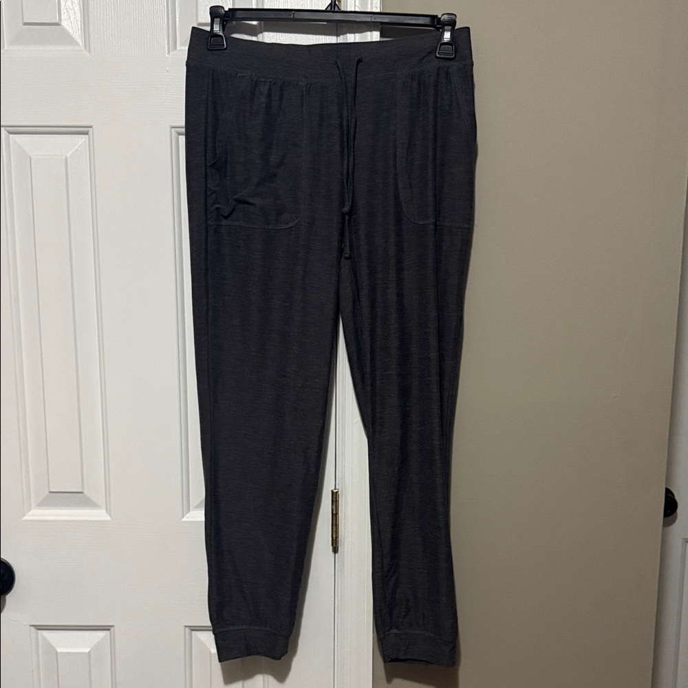 Skechers Skechluxe Restful Jogger Pants Charcoal Women’s {Medium}